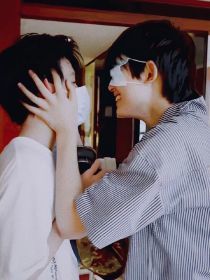 在车上做剧烈运动